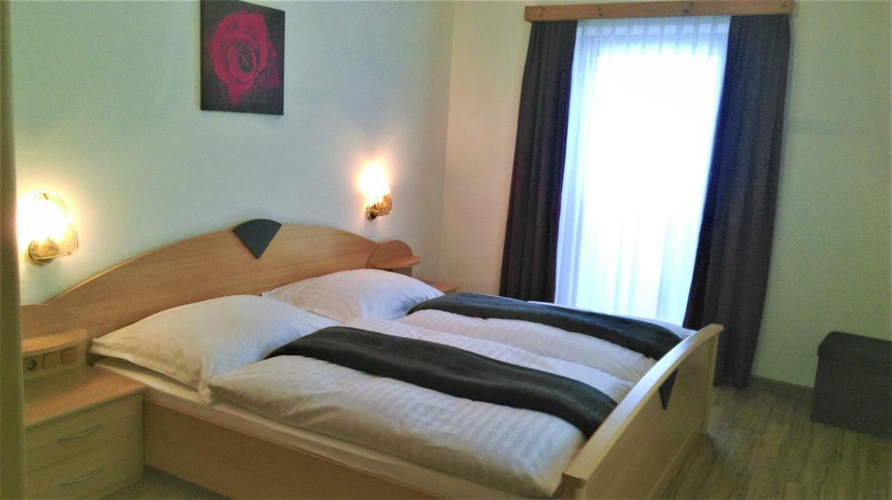 Appartement Pichler ราดชตัดท์ ภายนอก รูปภาพ